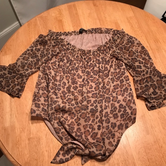 Express leopard blouse - Picture 5 of 8